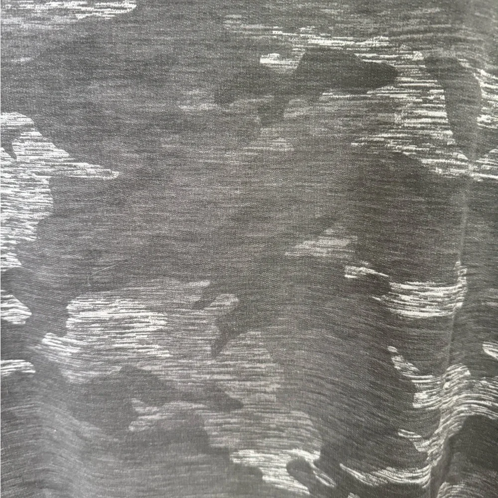 Athletic Works camo sweatshirt XS - Picture 5 of 7